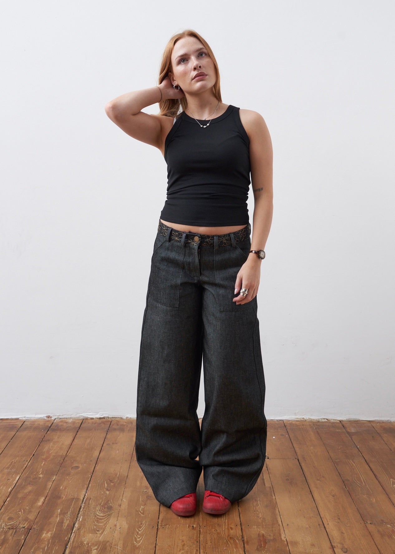 Slouch Elegance - Premium denim comfort voor dagelijkse luxe